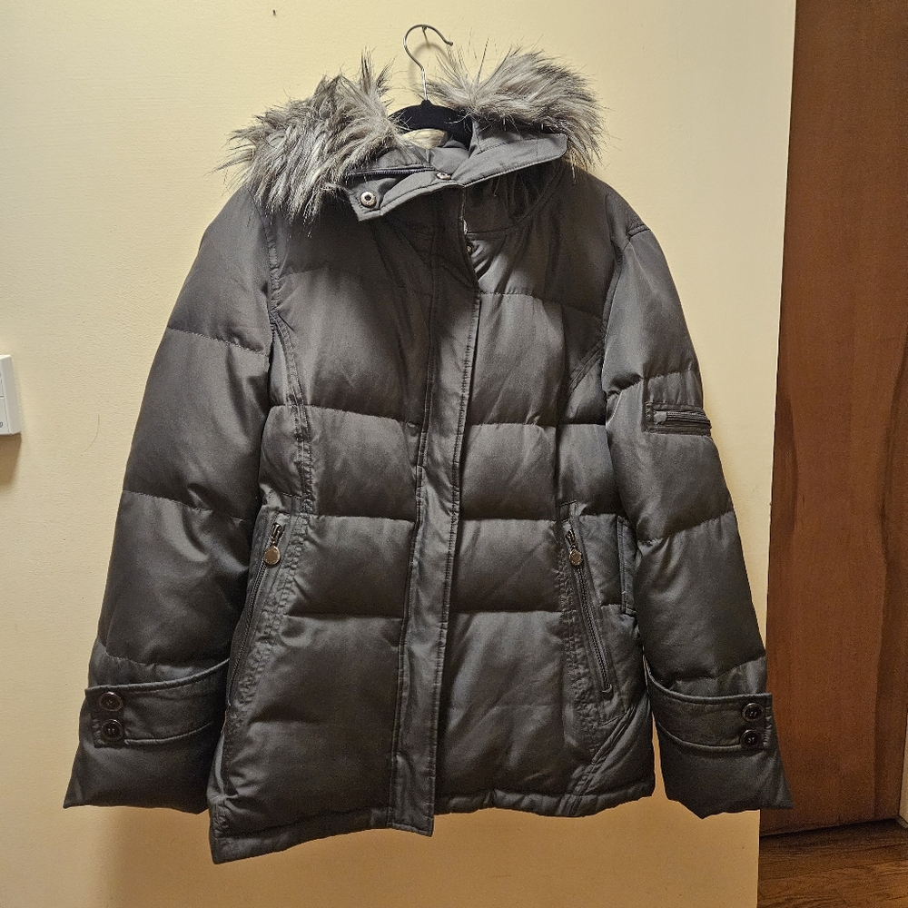 NWOT Calvin Klein Gray down winter jacket